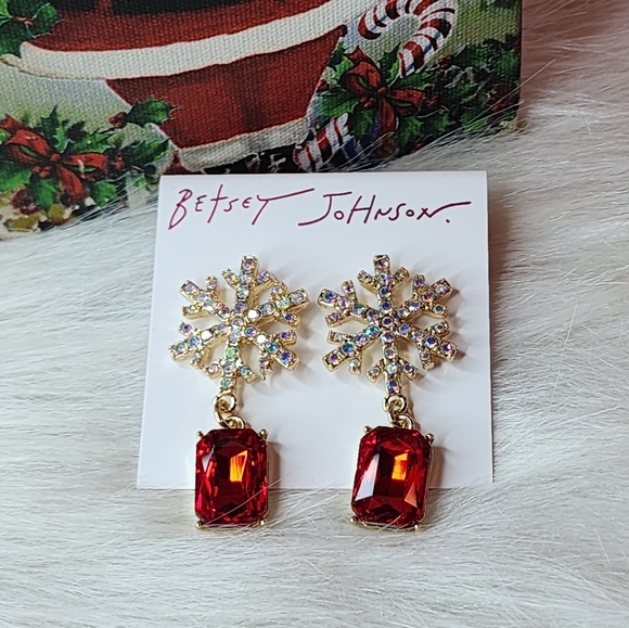 Betsey Johnson Gold-tone Snowflake & Red Crystal Dangle Earrings. - Picture 1 of 4